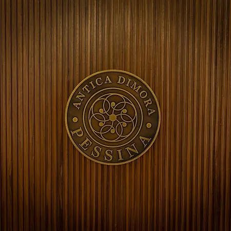 Antica Dimora Pessina * Неаполь